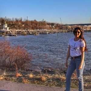 Meet your Posher, Juliana